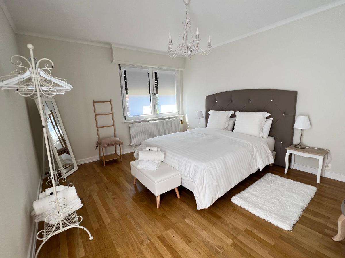 Bonne Idee - Suite Georgette - Meuble De Tourisme 3 Etoiles ชาเตอนัวส์ ภายนอก รูปภาพ