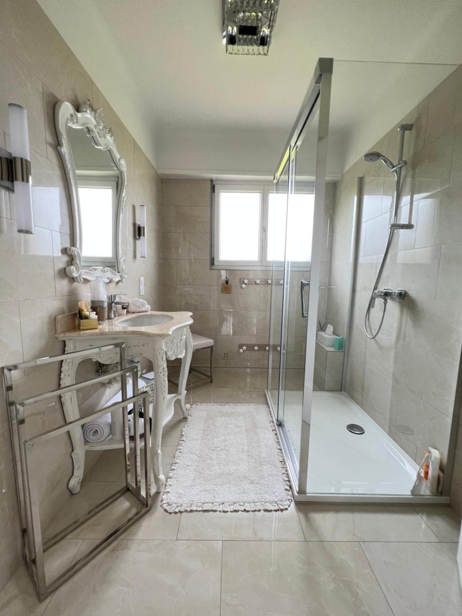 Bonne Idee - Suite Georgette - Meuble De Tourisme 3 Etoiles ชาเตอนัวส์ ภายนอก รูปภาพ