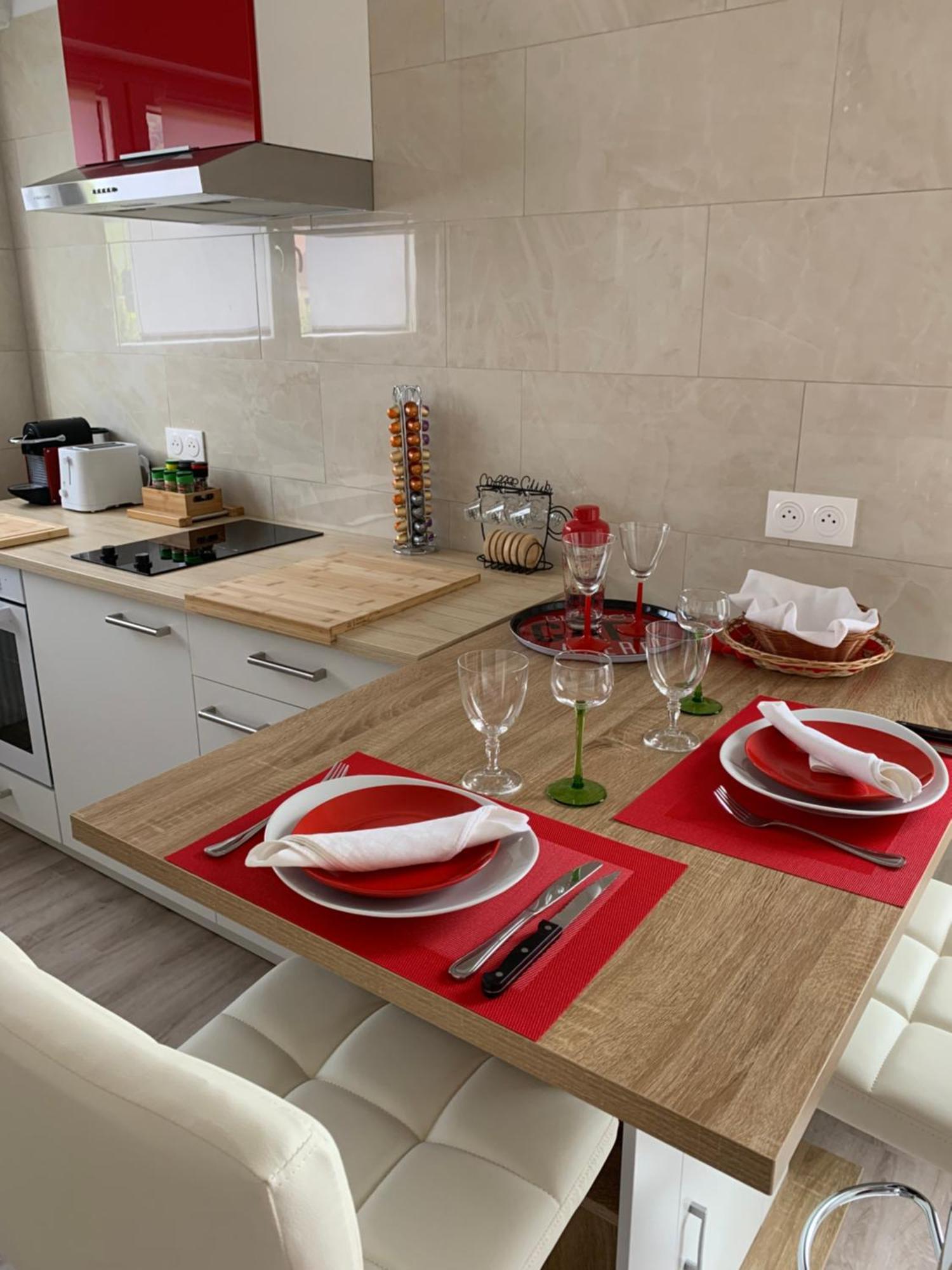 Bonne Idee - Suite Georgette - Meuble De Tourisme 3 Etoiles ชาเตอนัวส์ ภายนอก รูปภาพ
